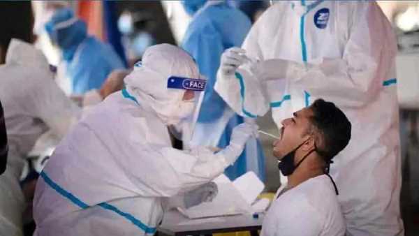 दिल्ली में कोरोना के मामलों में उताव-चढ़ाव जारी, पिछले 24 घंटे में 1422 नए कोरोना मामले दिल्ली में कोरोना के मामलों में उताव-चढ़ाव जारी, पिछले 24 घंटे में 1422 नए कोरोना मामले